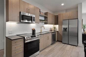 Well equipped kitchen